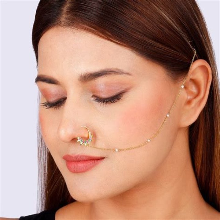 Nose ring with chain - How To Discuss
